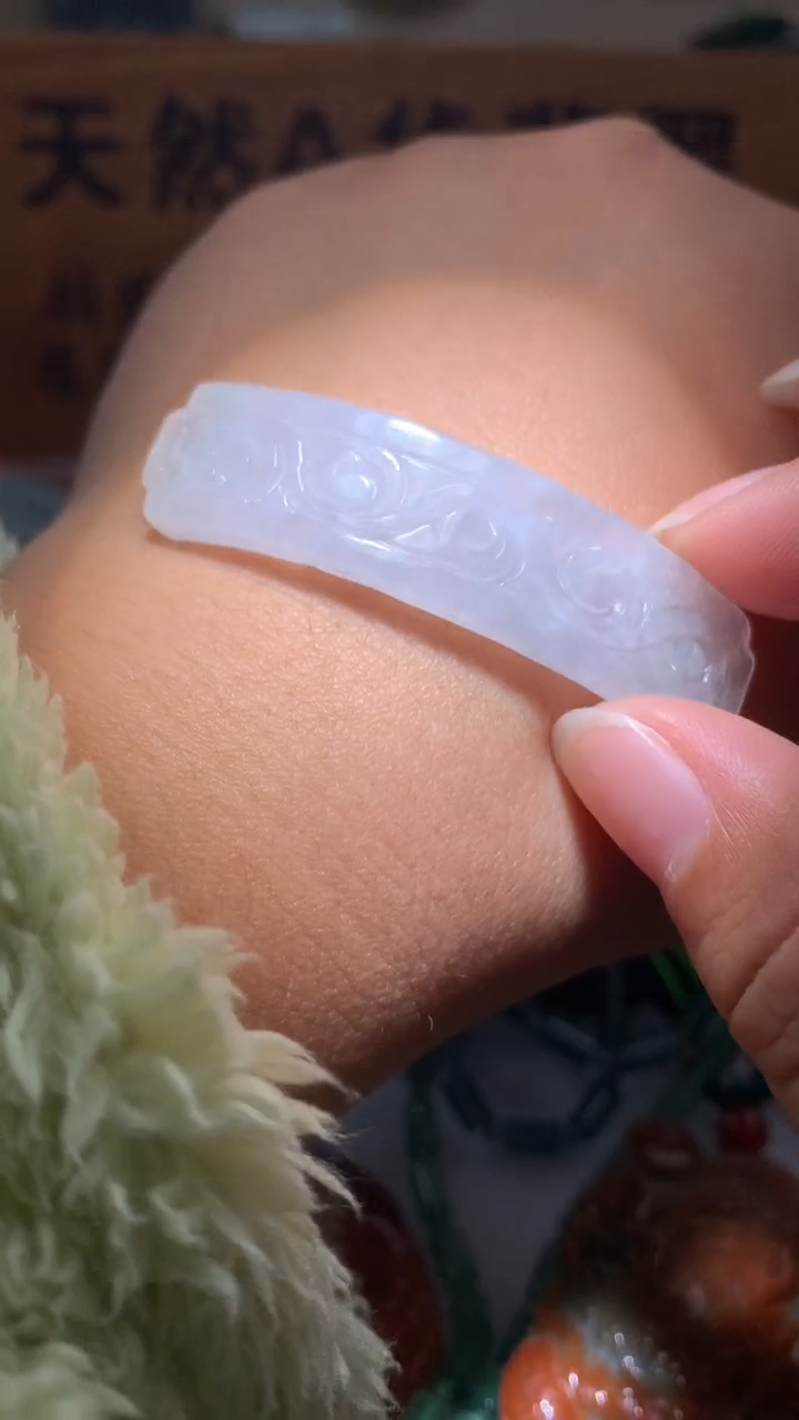 【闪购商品】翡翠颈饰未镶嵌保真天然A货翡翠