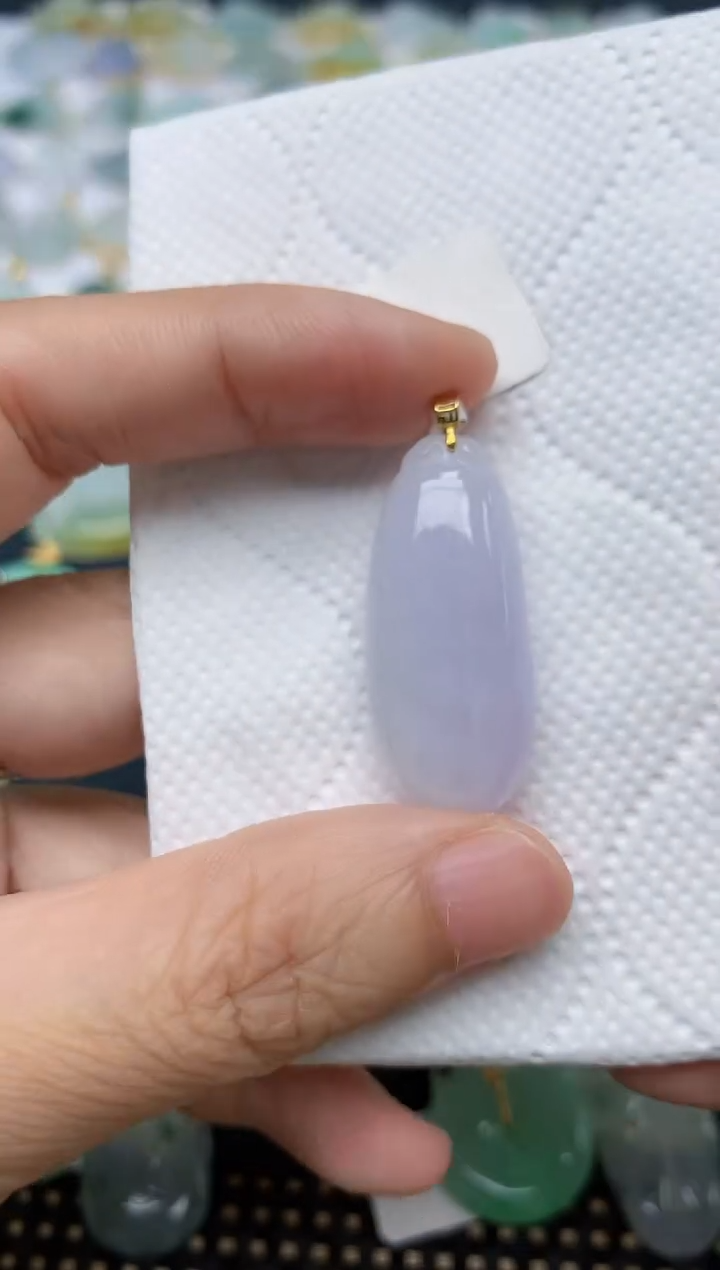 翡翠18K金镶嵌颈饰天然缅甸A货翡翠