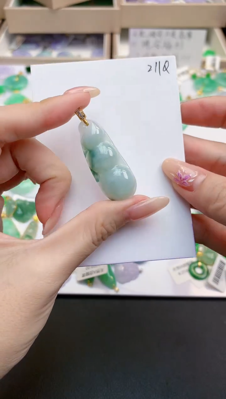 颈饰未镶嵌翡翠天然缅甸A货翡翠