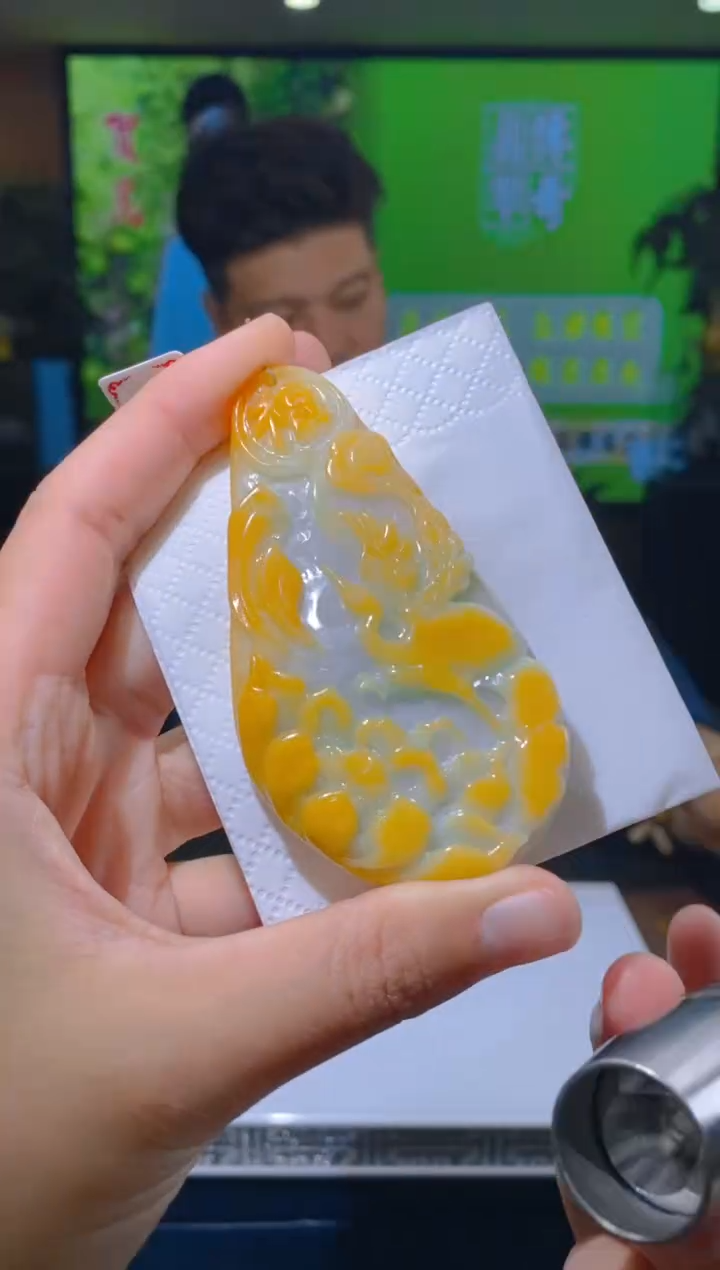 【闪购商品】定制翡翠未镶嵌XX翡翠毛货HM00018