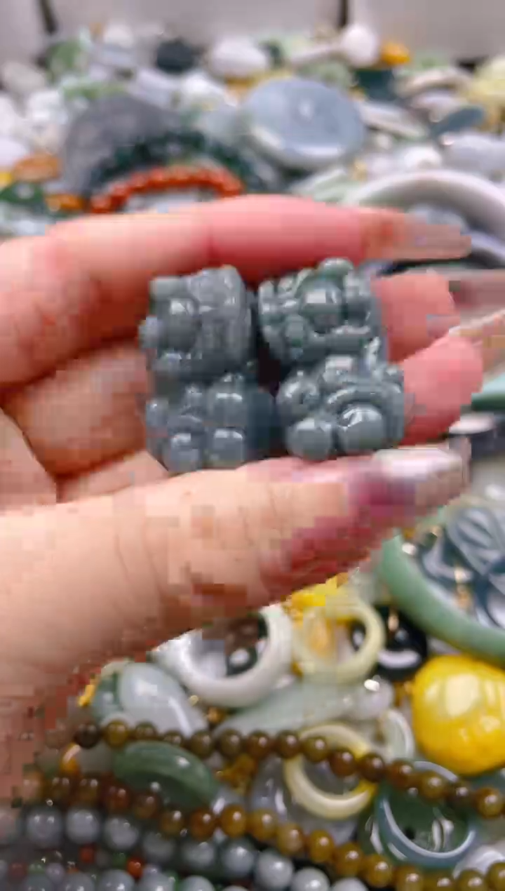 【闪购商品】翡翠颈饰未镶嵌/F/翡翠A货一图一物