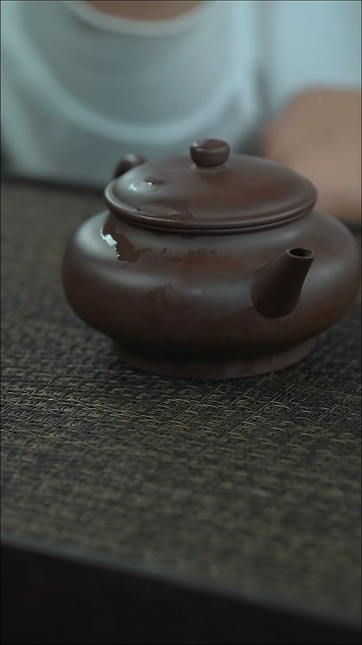 茶壶紫砂紫泥水平【微瑕】