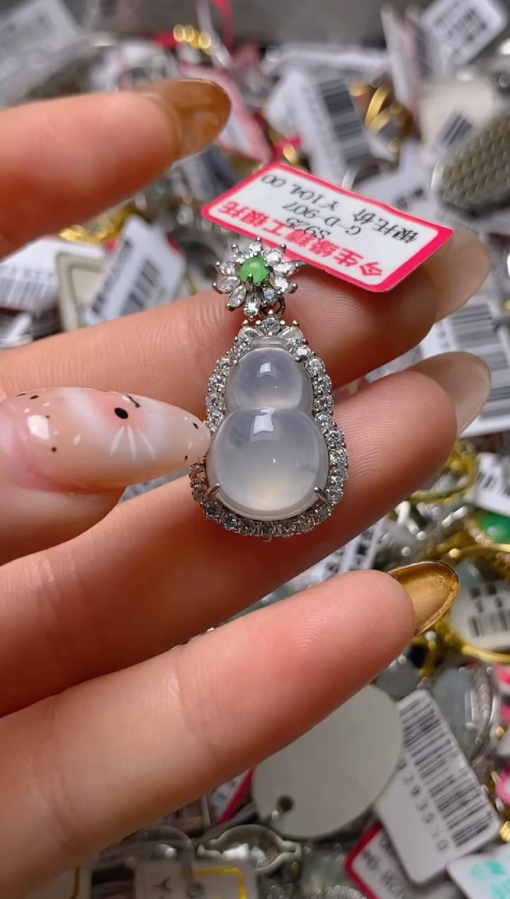 银S925镶嵌戒指翡翠优****c百内无证书