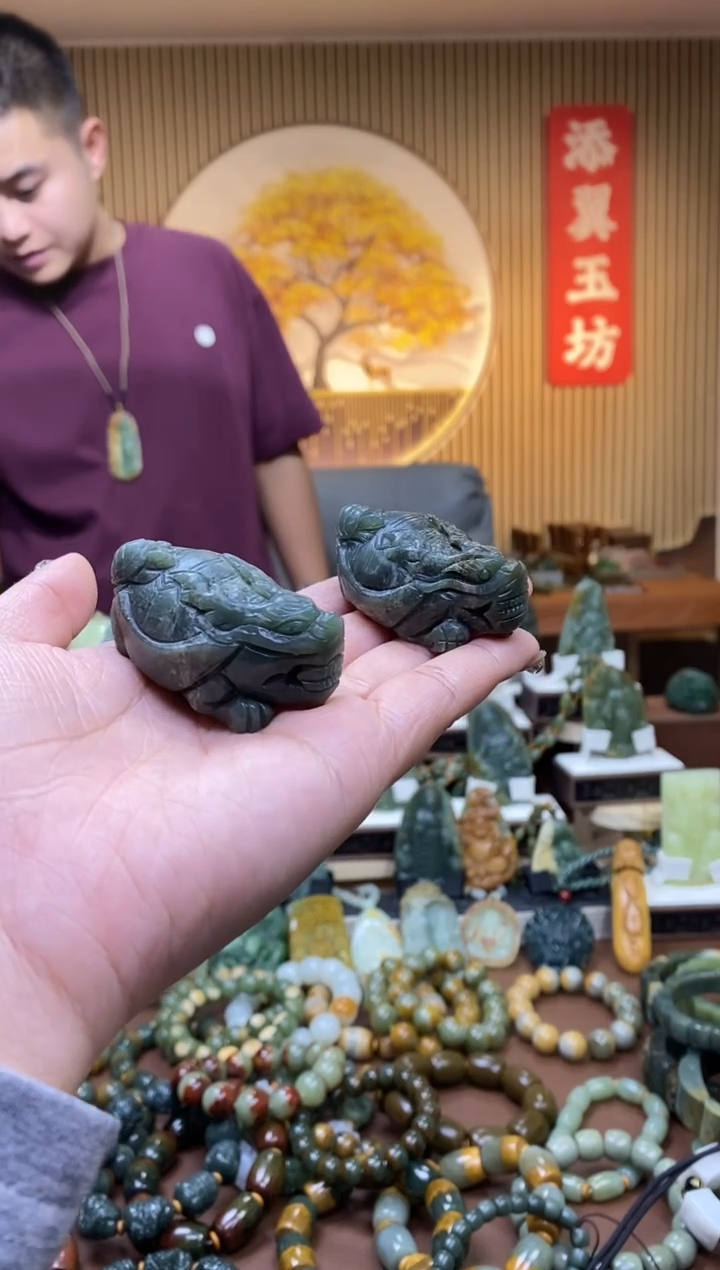 【闪购商品】和田玉手把未镶嵌多样性随机发一