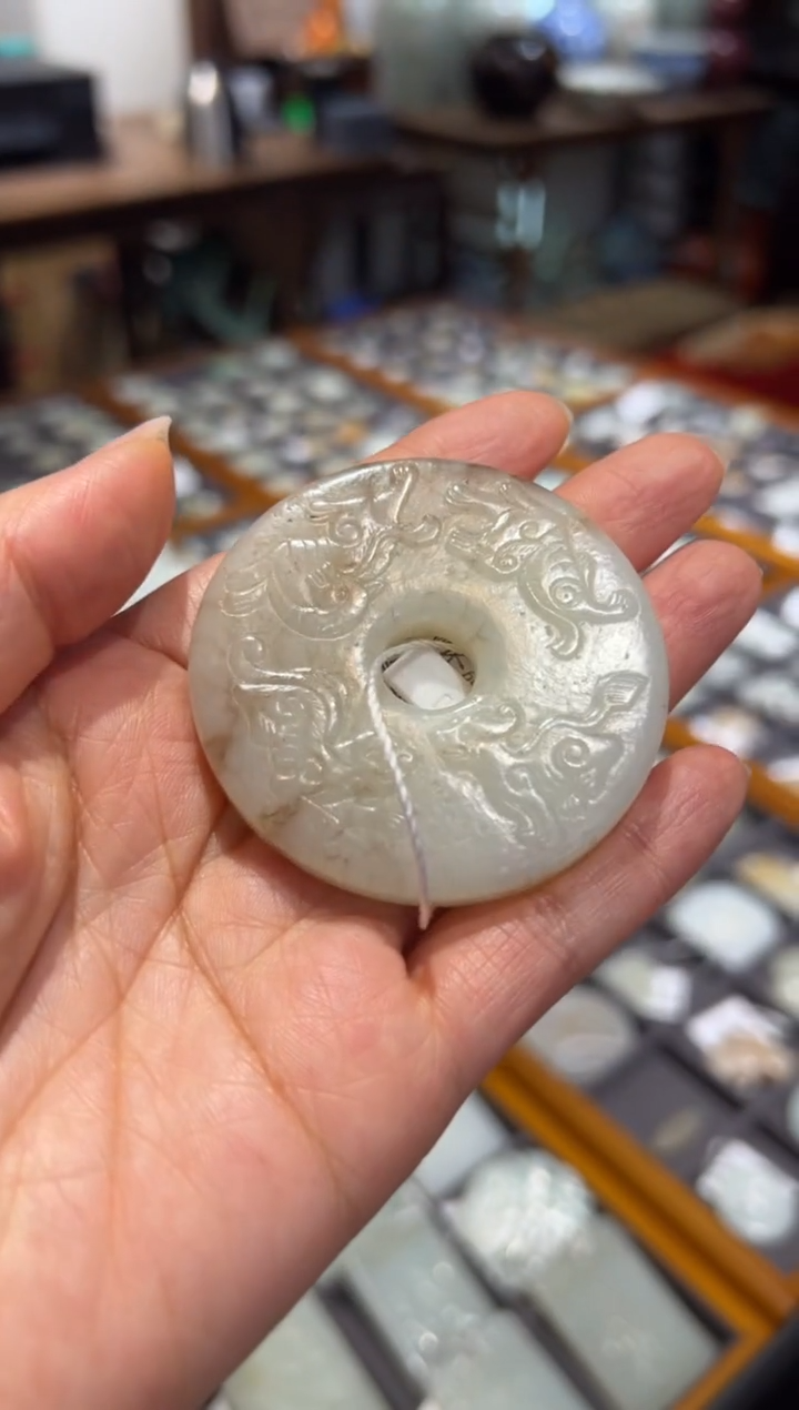 【闪购商品】和田玉XHM-811   麒麟璧