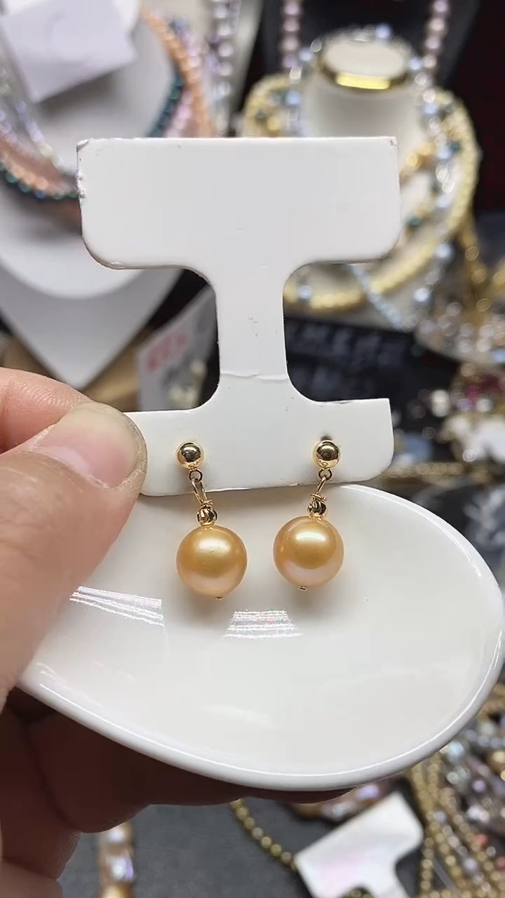 未镶嵌淡水珍珠耳饰多人
