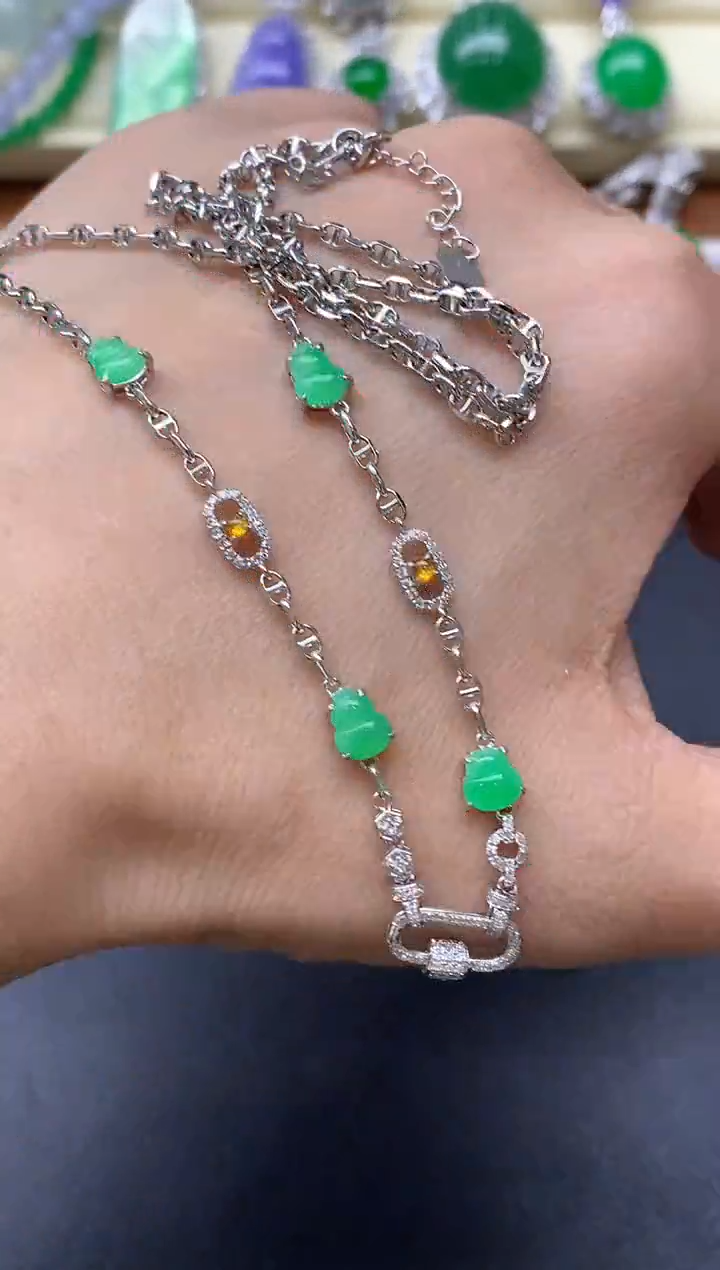 颈饰18K金镶嵌翡翠705-中国好珍宝