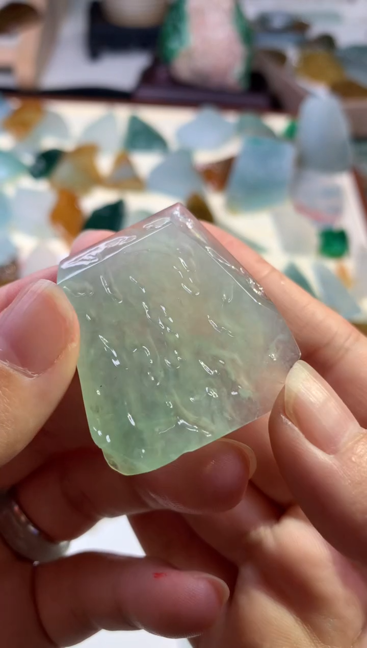 【闪购商品】翡翠颈饰未镶嵌吊坠