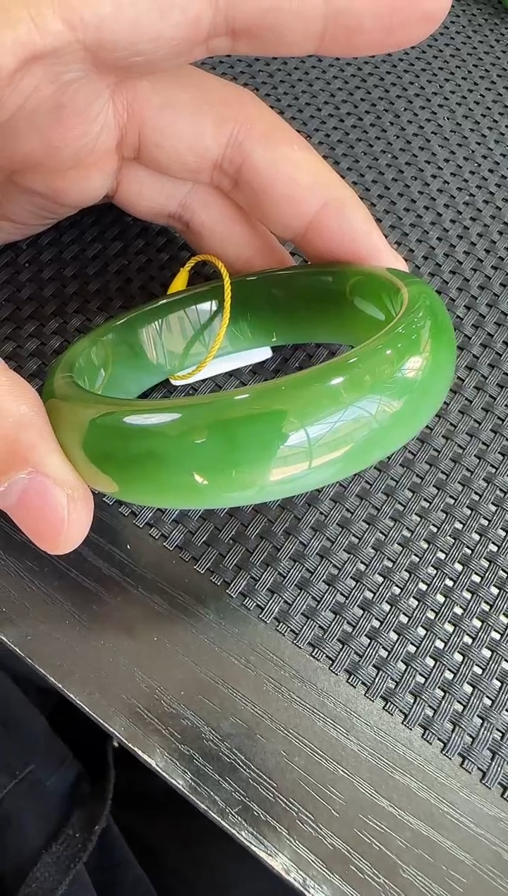 【闪购商品】和田玉（碧玉）手镯未镶嵌约60圈口