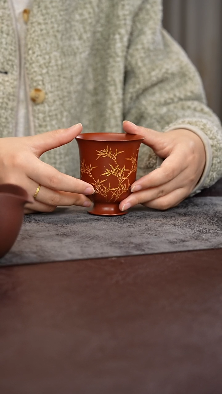 茶杯紫泥朱泥刻绘金竹