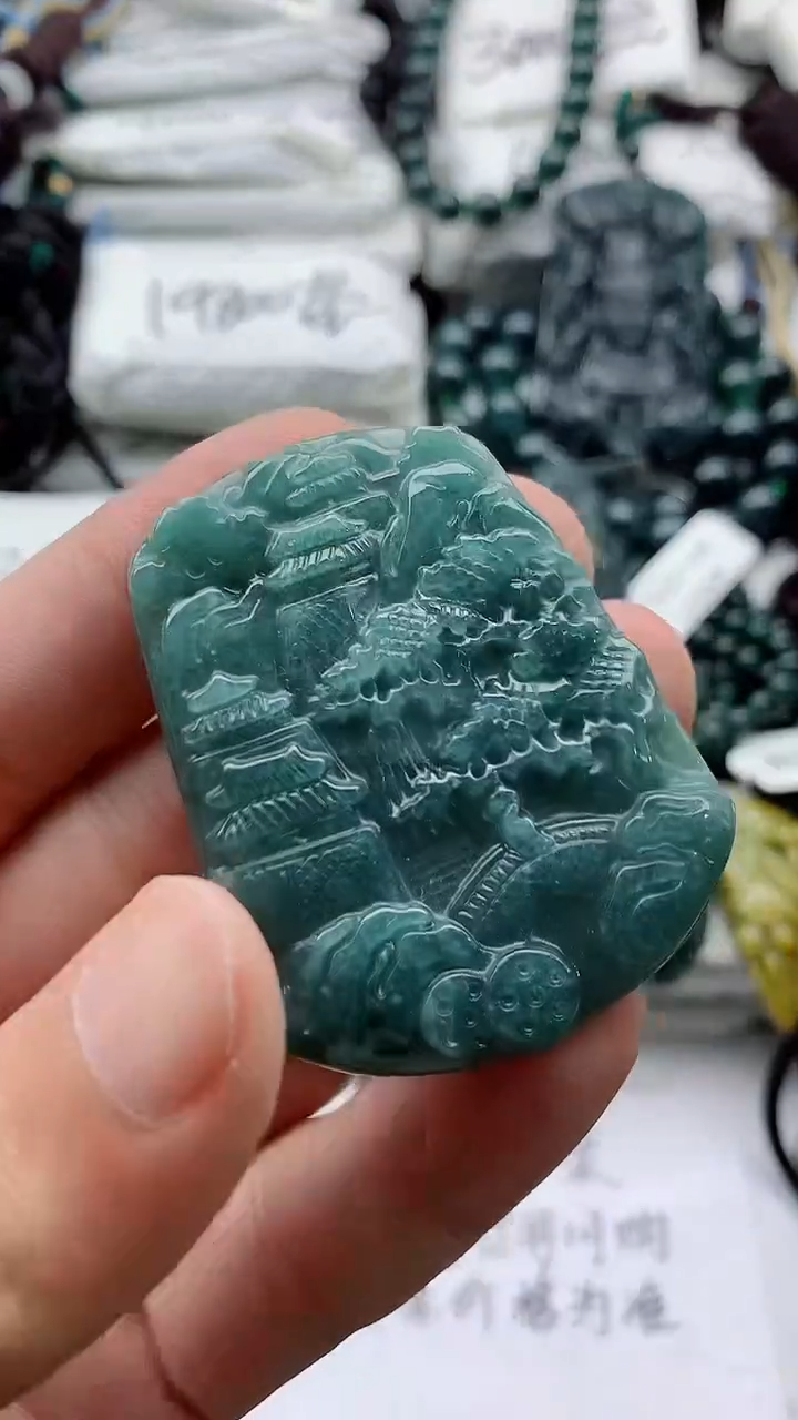 翡翠未镶嵌颈饰寻**福888