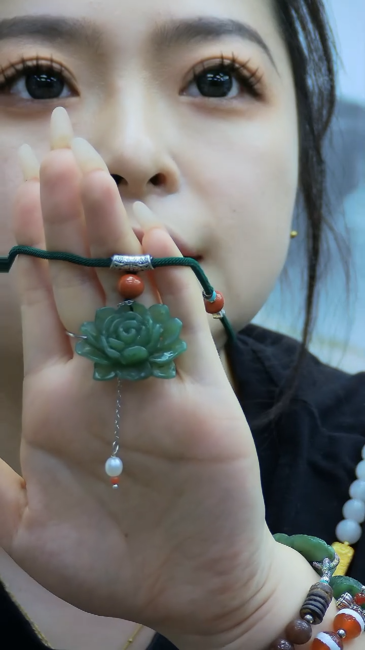 【闪购商品】和田玉颈饰未镶嵌挂件