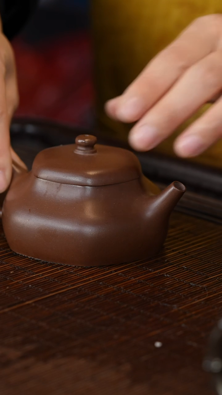 茶壶紫砂宜兴紫砂壶 h52021