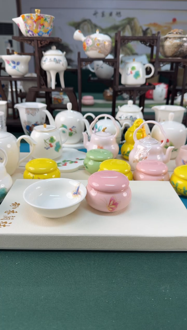 【闪购商品】瓷器 ······.......