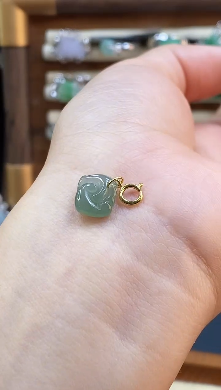 颈饰银S925镶嵌翡翠㳖*呀0757