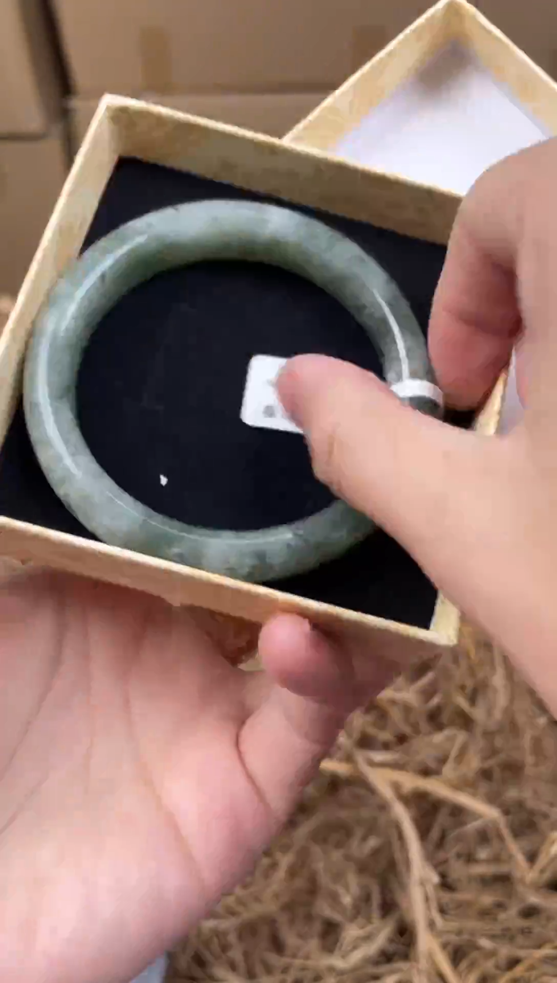 未镶嵌手镯石英质玉A201