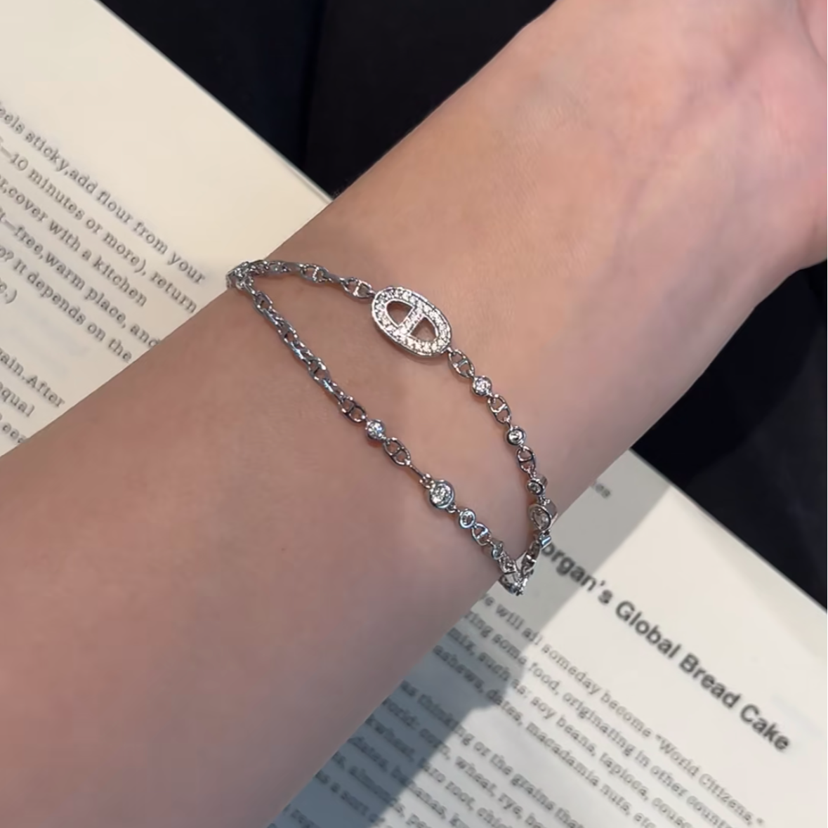 99新 Hermes/爱马仕 小花6欢 chaine 猪鼻子 白金 满钻 手链