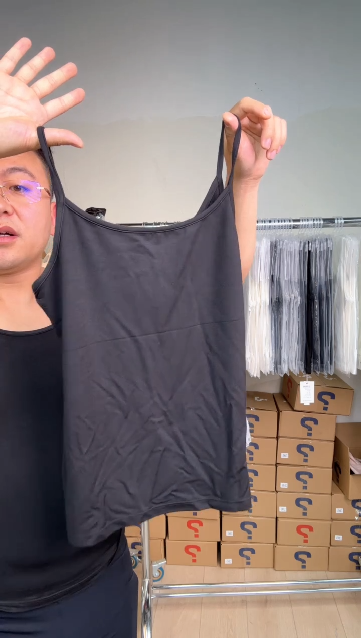 棉w173女士吊带130斤内