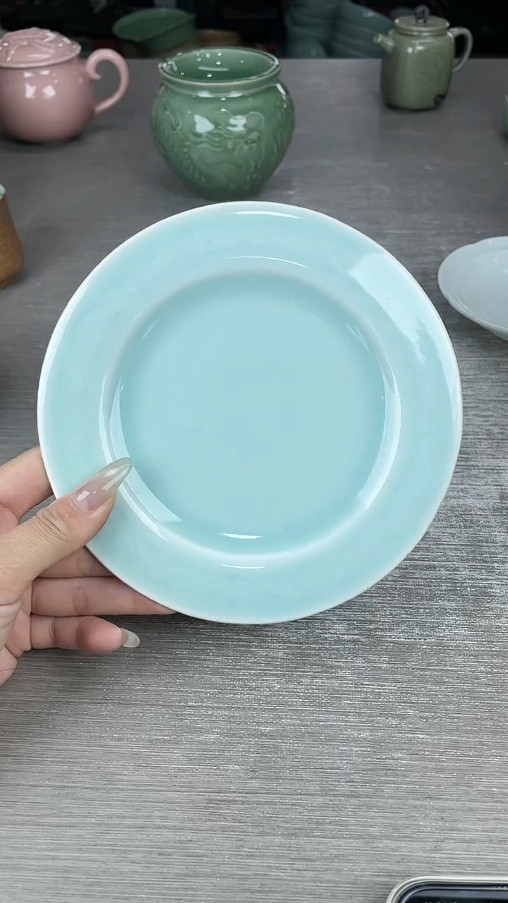 哎呦。这家青瓷不错 哦