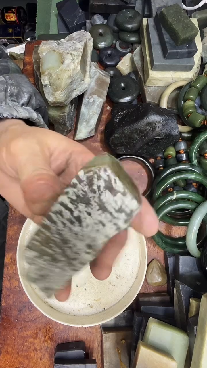 未镶嵌和田玉珠宝半成品开****！1