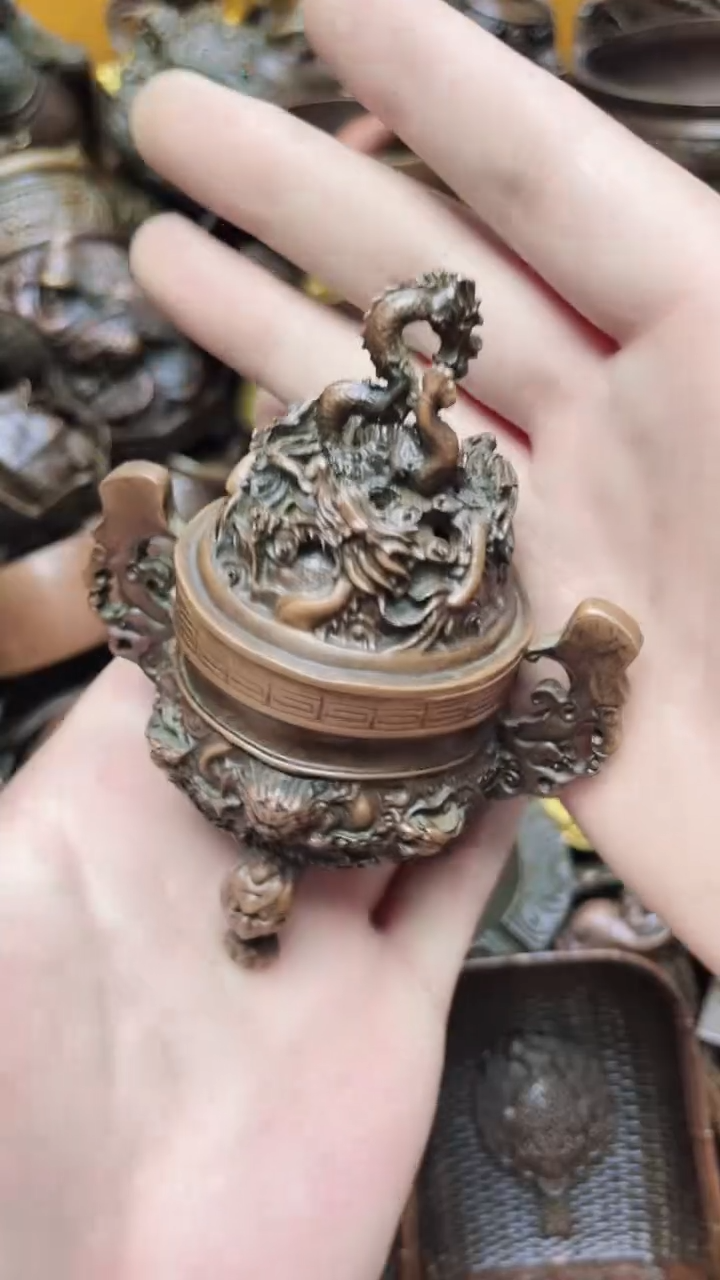 精美铜器，点击下单