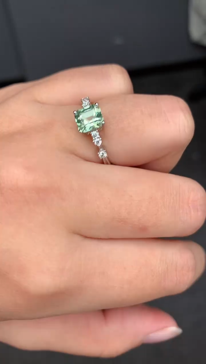 【闪购商品】碧玺戒指18K金镶嵌1.4ct 碧玺戒指