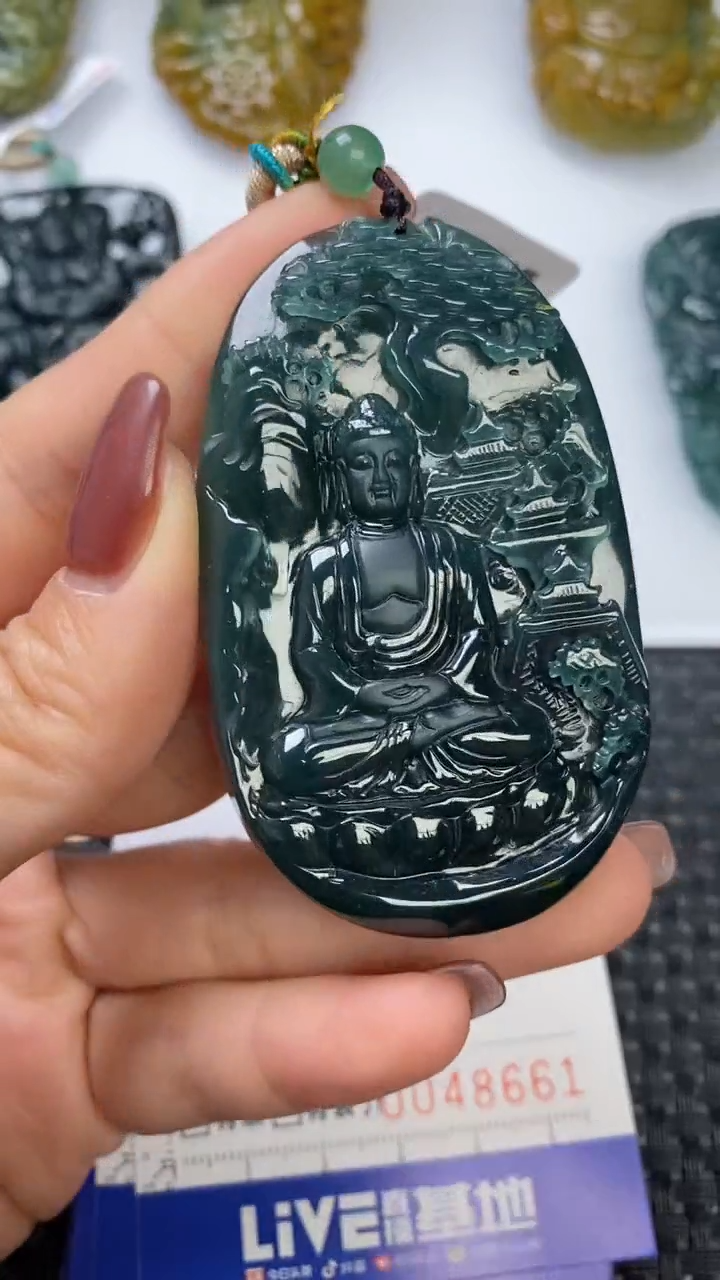 【闪购商品】翡翠颈饰未镶嵌11111111111111111