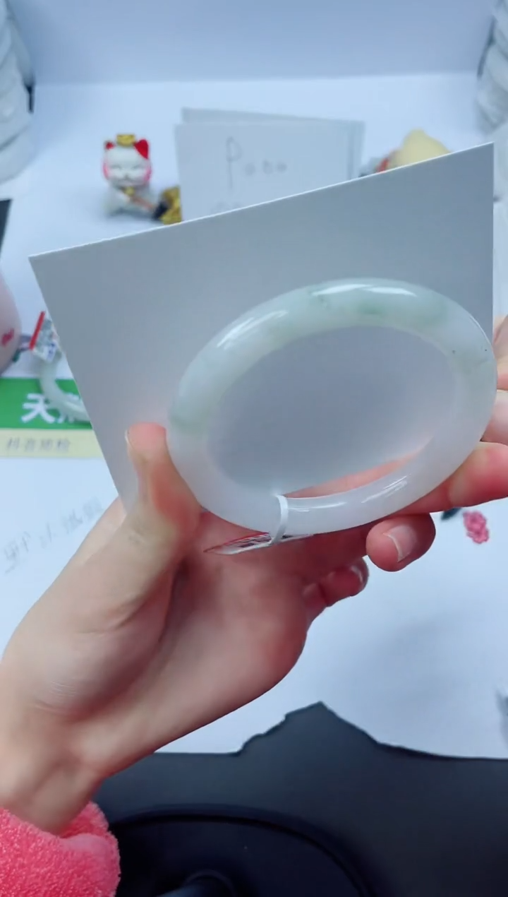 【闪购商品】石英质玉手镯未镶嵌36-54.5