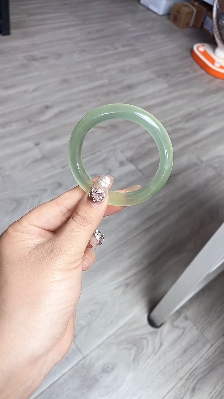 【闪购商品】岫玉1手镯未镶嵌52手镯