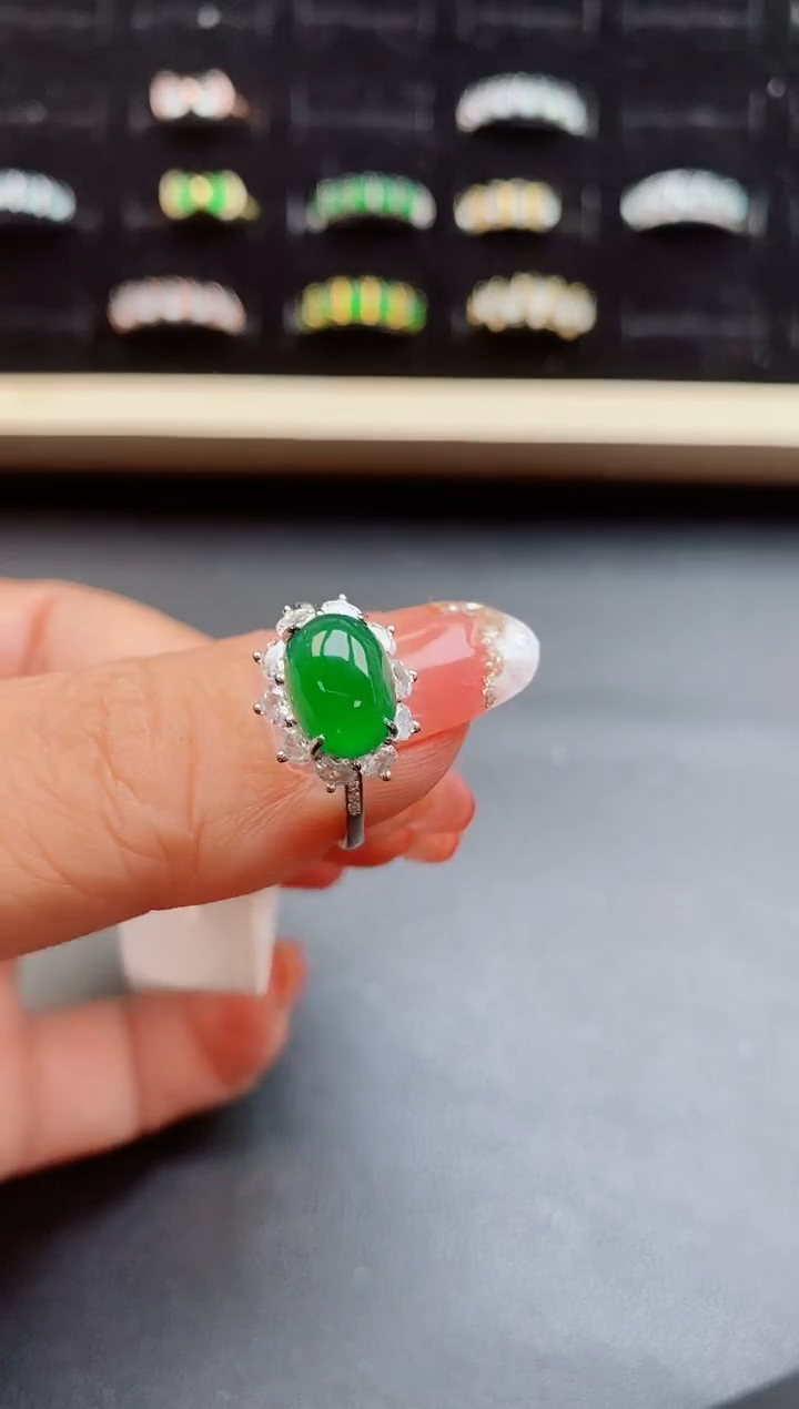 【闪购商品】翡翠戒指银S925镶嵌12121