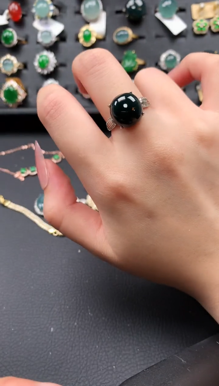 【闪购商品】翡翠戒指银S925镶嵌52141