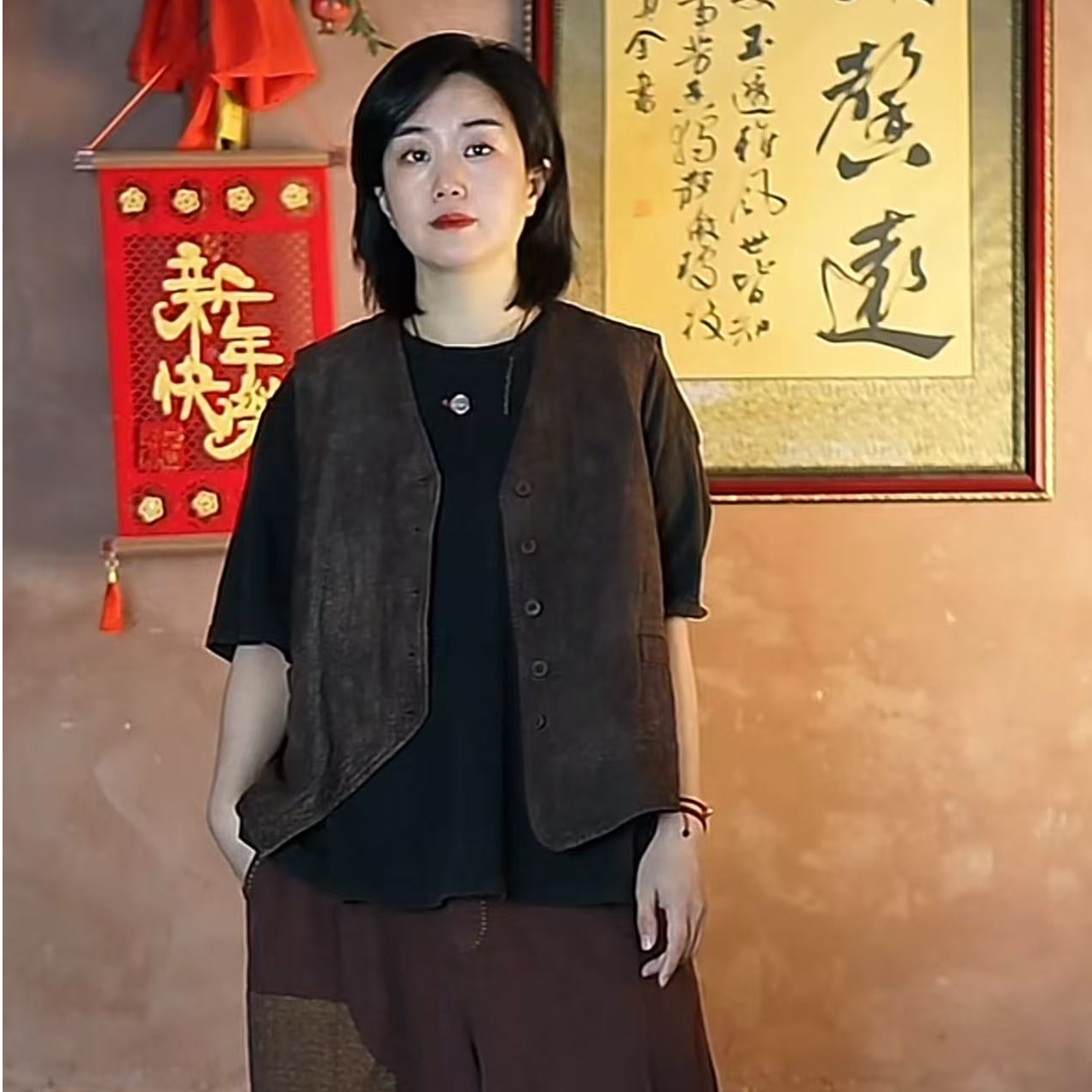 布忘初心分享   古蘭木B3382   枯叶染马甲 