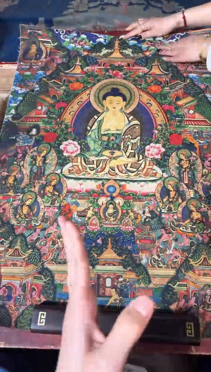 卷轴画龙妹的唐卡tk16