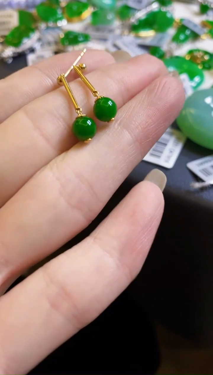 【闪购商品】定制翡翠18K金镶嵌耳饰
