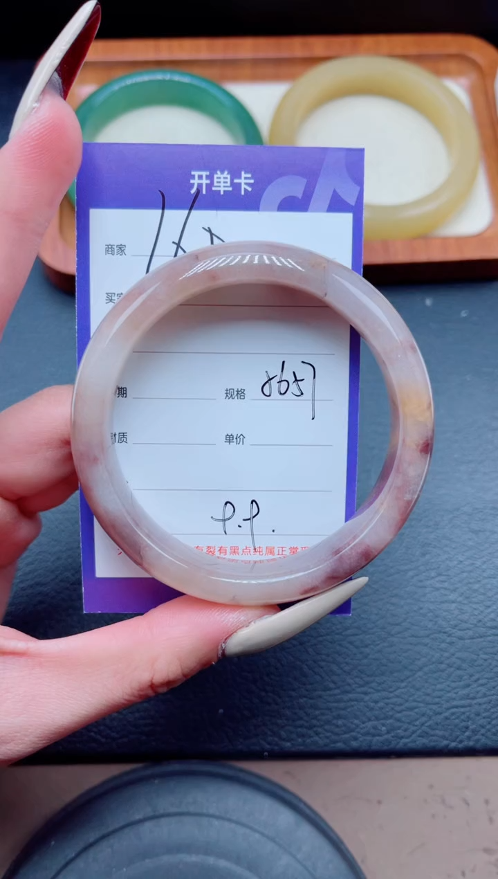 未镶嵌手镯石英质玉160-56