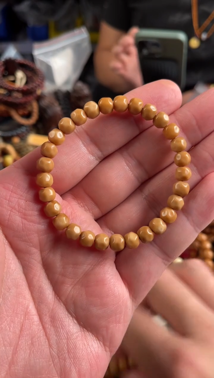 吊坠白玉菩提王胖子文玩工作室龙脊奶酪388