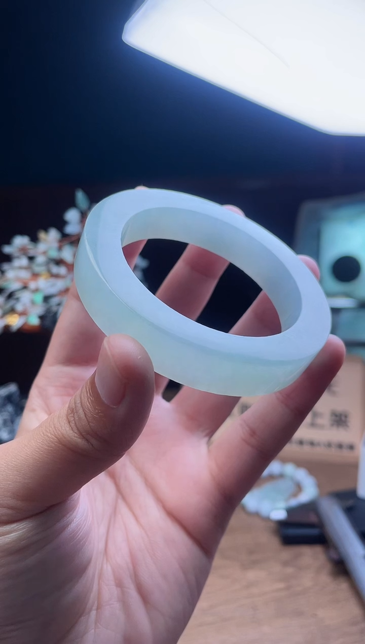 【闪购商品】定制翡翠手镯未镶嵌定制 分单定金