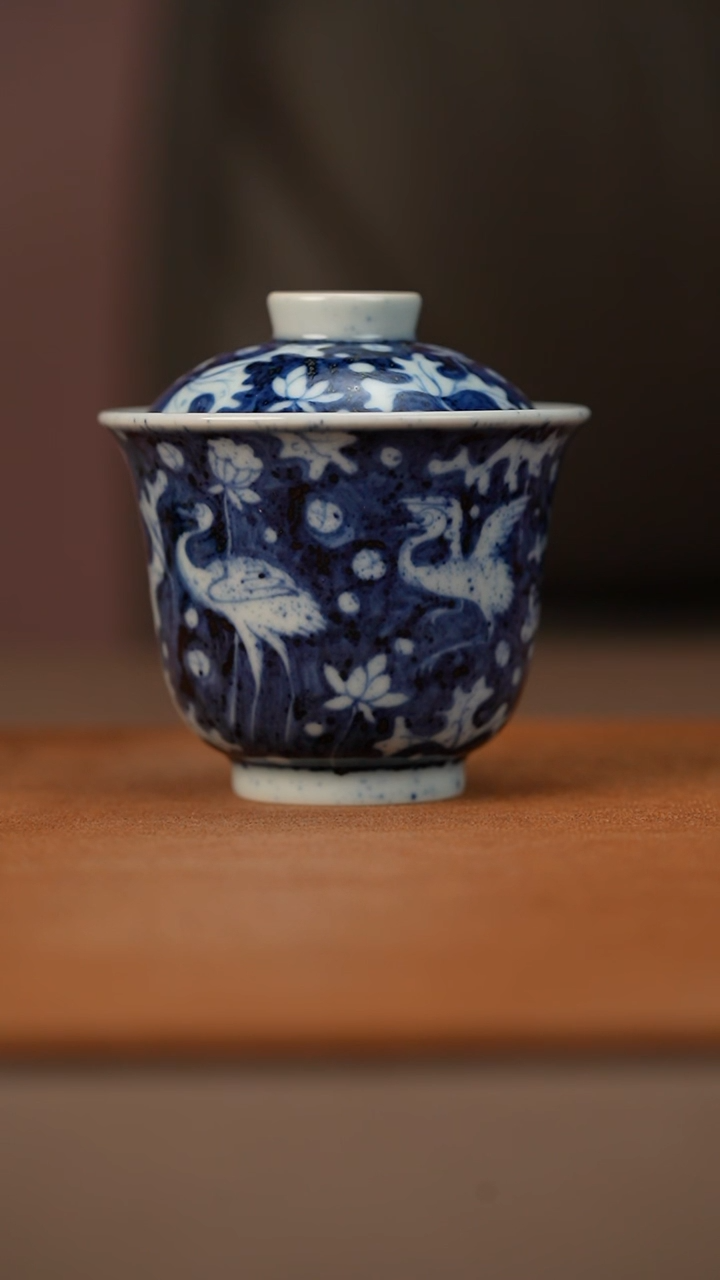 陶瓷幽蓝溪堂撒蓝一路连科盖碗