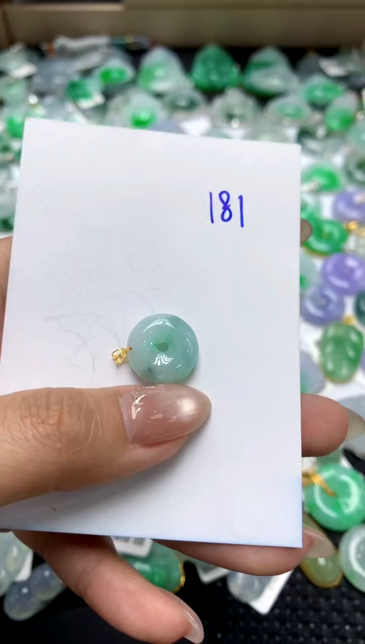 【闪购商品】翡翠颈饰18K金镶嵌111111111