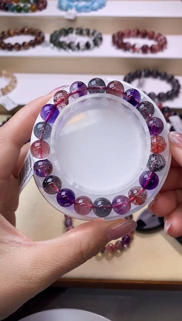 【闪购商品】水晶手链未镶嵌黑加仑超七单圈9m+