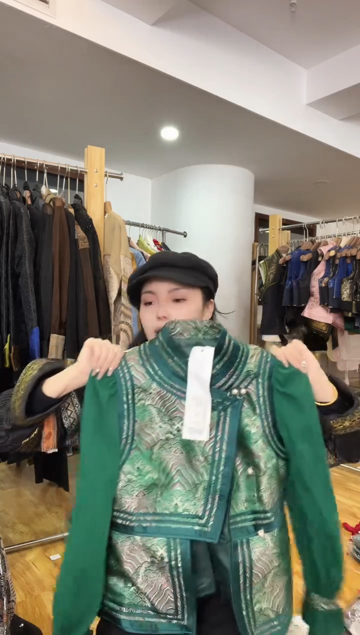 纱袖马甲       M码       80-105斤