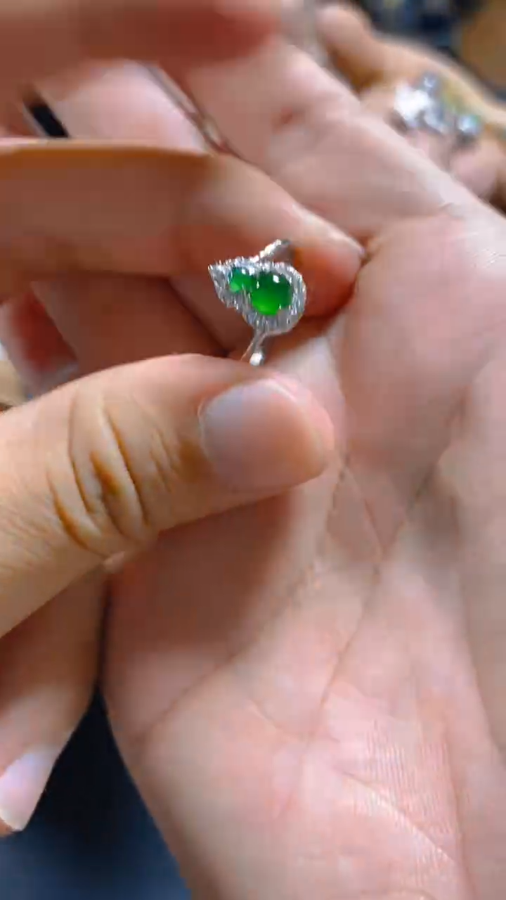 【闪购商品】翡翠戒指未镶嵌1051977940多样性发一