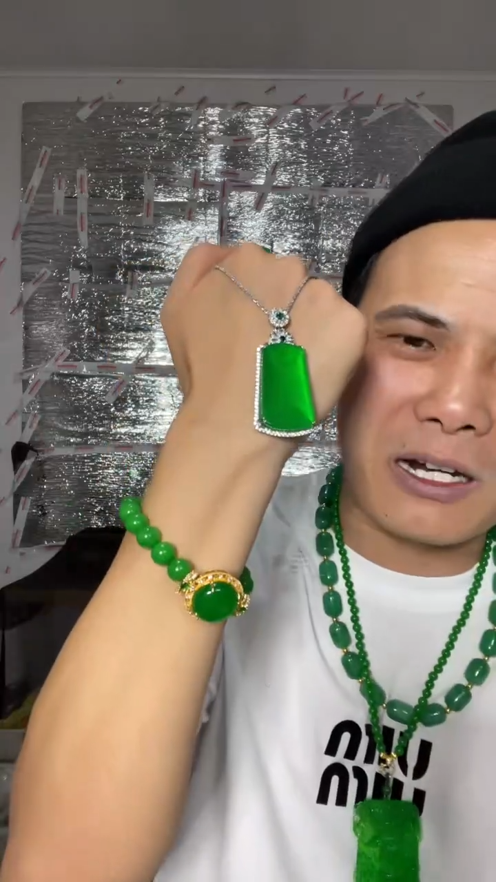 翡翠未镶嵌吊坠(赠链)【小伍珠宝】缅料高端豪镶无事牌