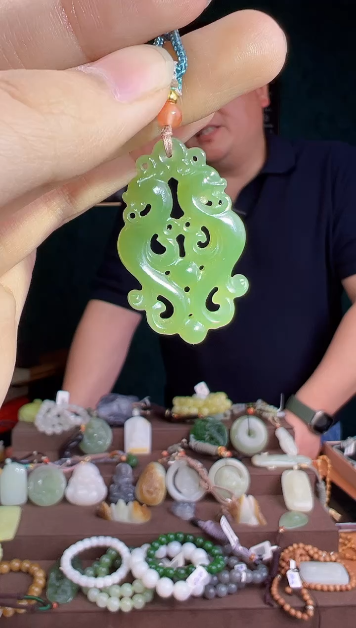 和田玉未镶嵌颈饰多样性发货   拍一单发一个