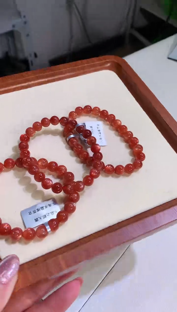 【闪购商品】日光石手链未镶嵌7.8-8mm金太阳手链多样性发一