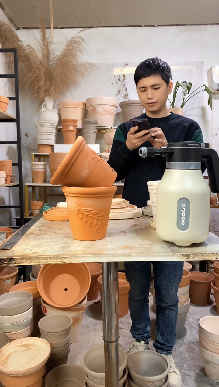  瑕疵无售后16*15红陶浮雕随机 1盆无托