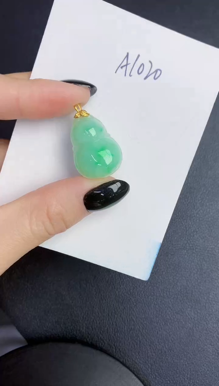 【闪购商品】翡翠颈饰18K金镶嵌00000000000