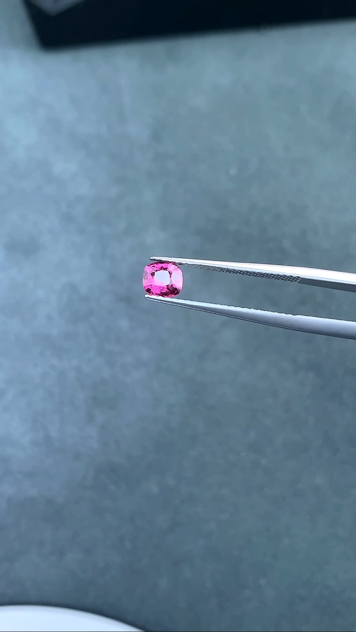 裸石尖晶石0.57克拉