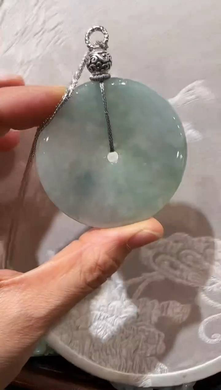 【闪购商品】翡翠未镶嵌颈饰国风