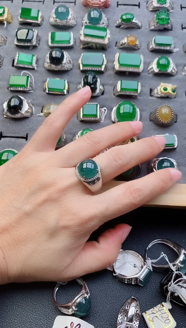 【闪购商品】翡翠戒指银S925镶嵌1222